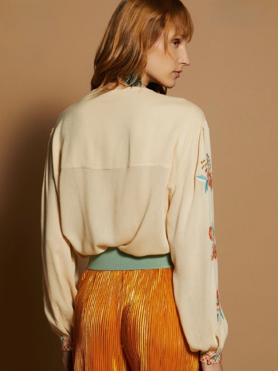 Blusa bordado floral de MEISÏE - Little MooN