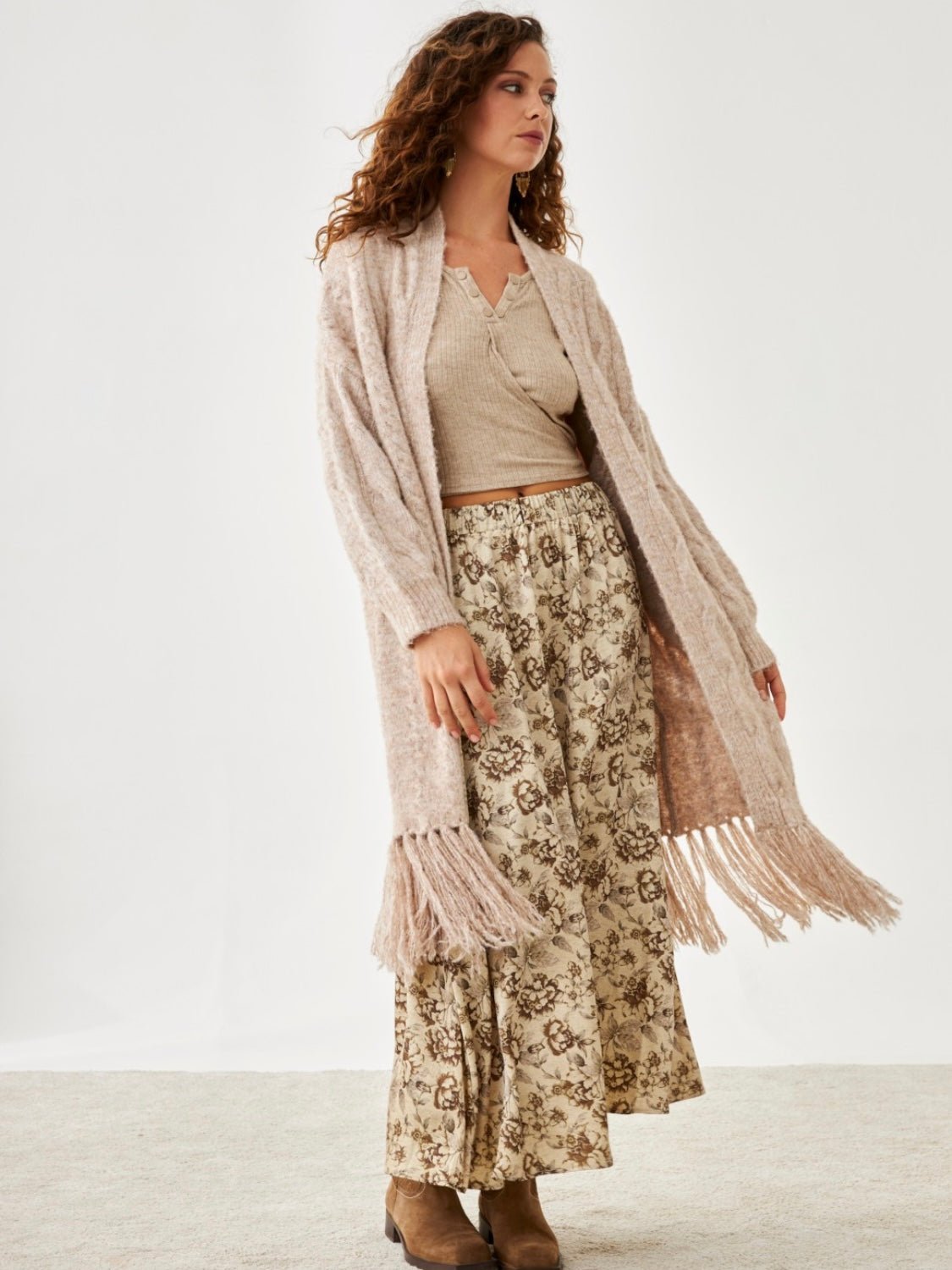 Chaqueta de punto larga con flecos GAZAN - Little MooN