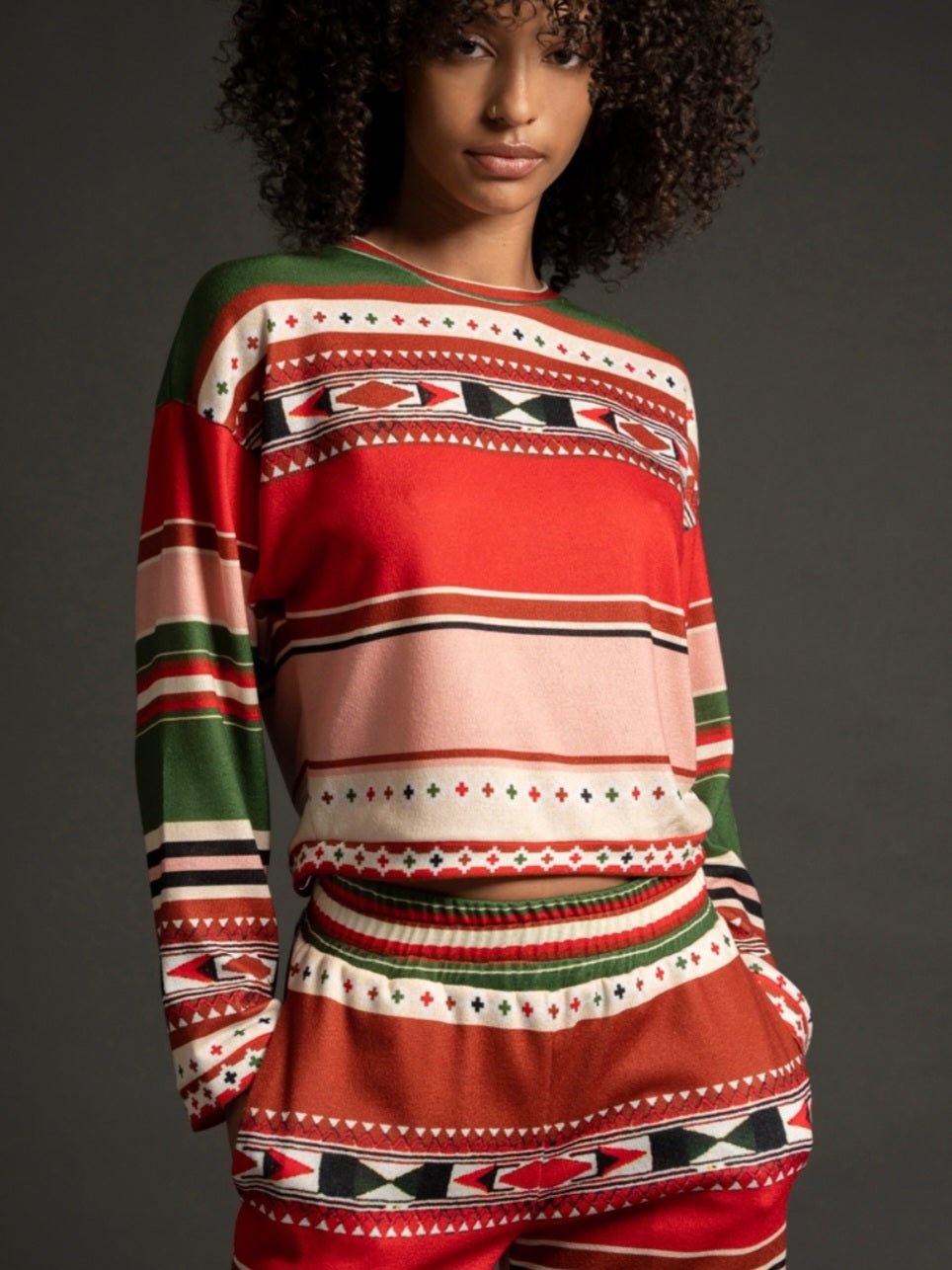 Pantalon de punto TOTEMISH de Peace & Chaos - Little MooN