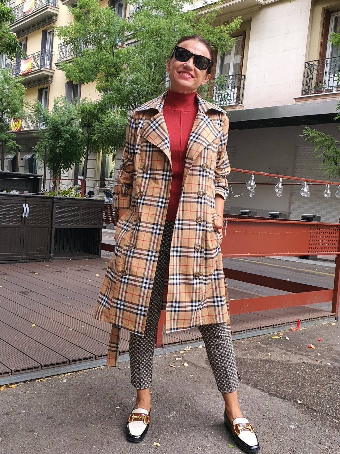 La gabardina:  imprescindible para el entretiempo - Little MooN
