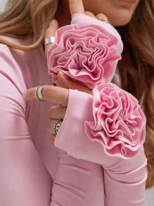 Camiseta ajustada en rosa con flor de Little Moon