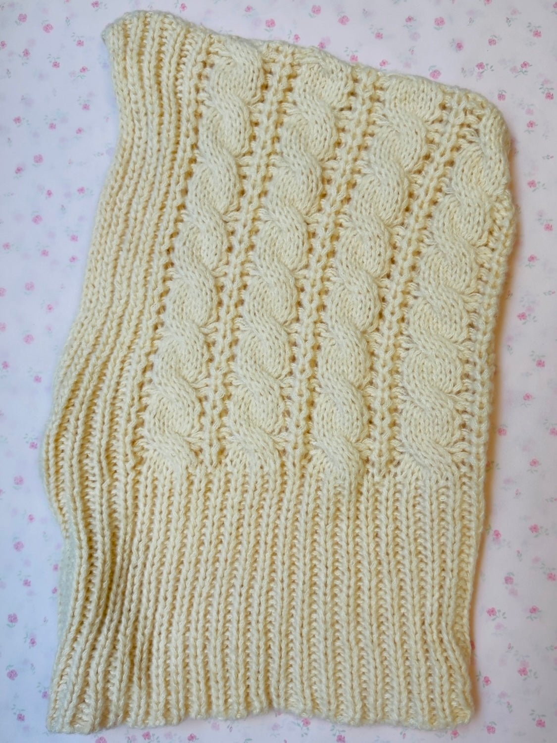 Balaclava beige de ochos