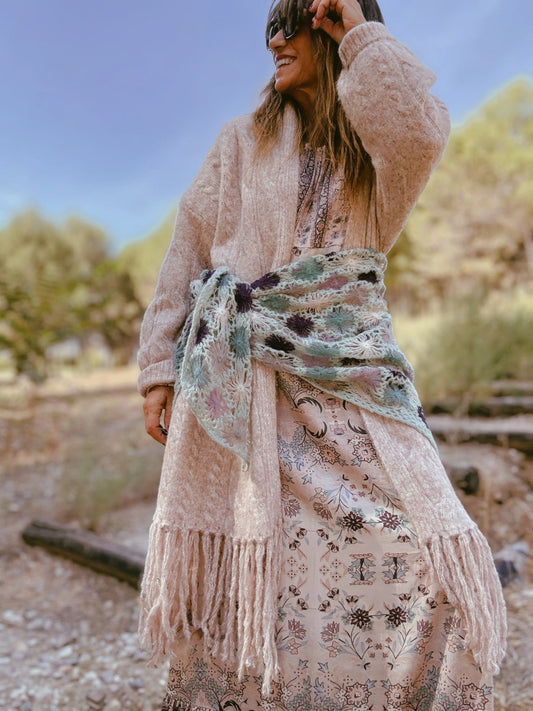 Chaqueta de punto larga con flecos GAZAN - Little MooN