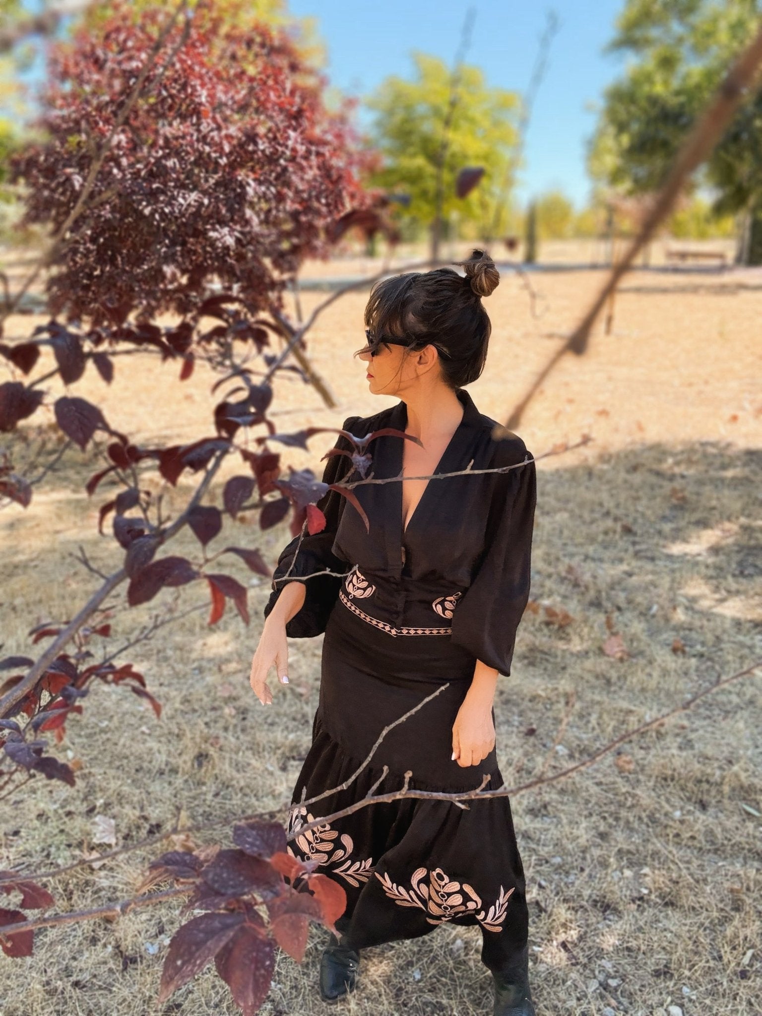 Falda midi con bordado de floral NAÏF - Little MooN